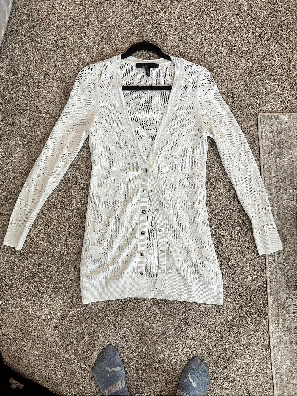 White House Black Market Button-Front Cardigan in White Size Medium Like New